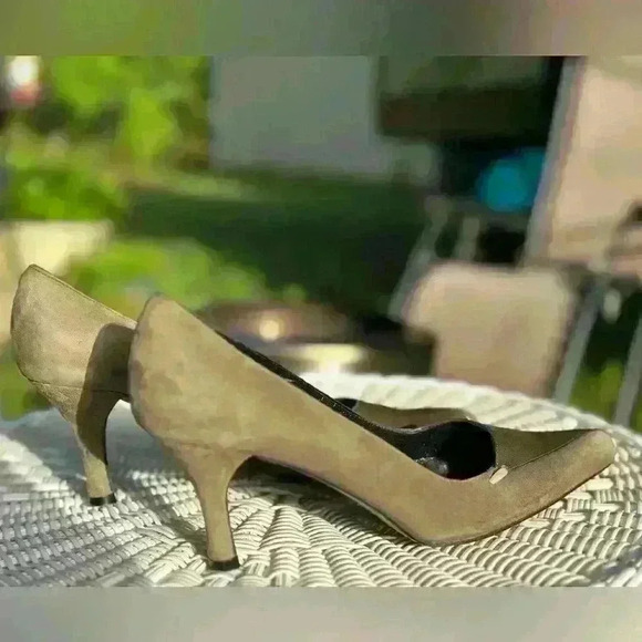 Sesto Meiccu green suede and leather pumps. Perfect for fall. Size 8 - Picture 11 of 14